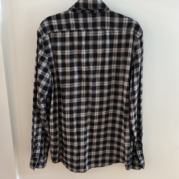 Banana Republic Men’s Plaid Flannel Button Down Sirt Size M - Picture 2 of 7